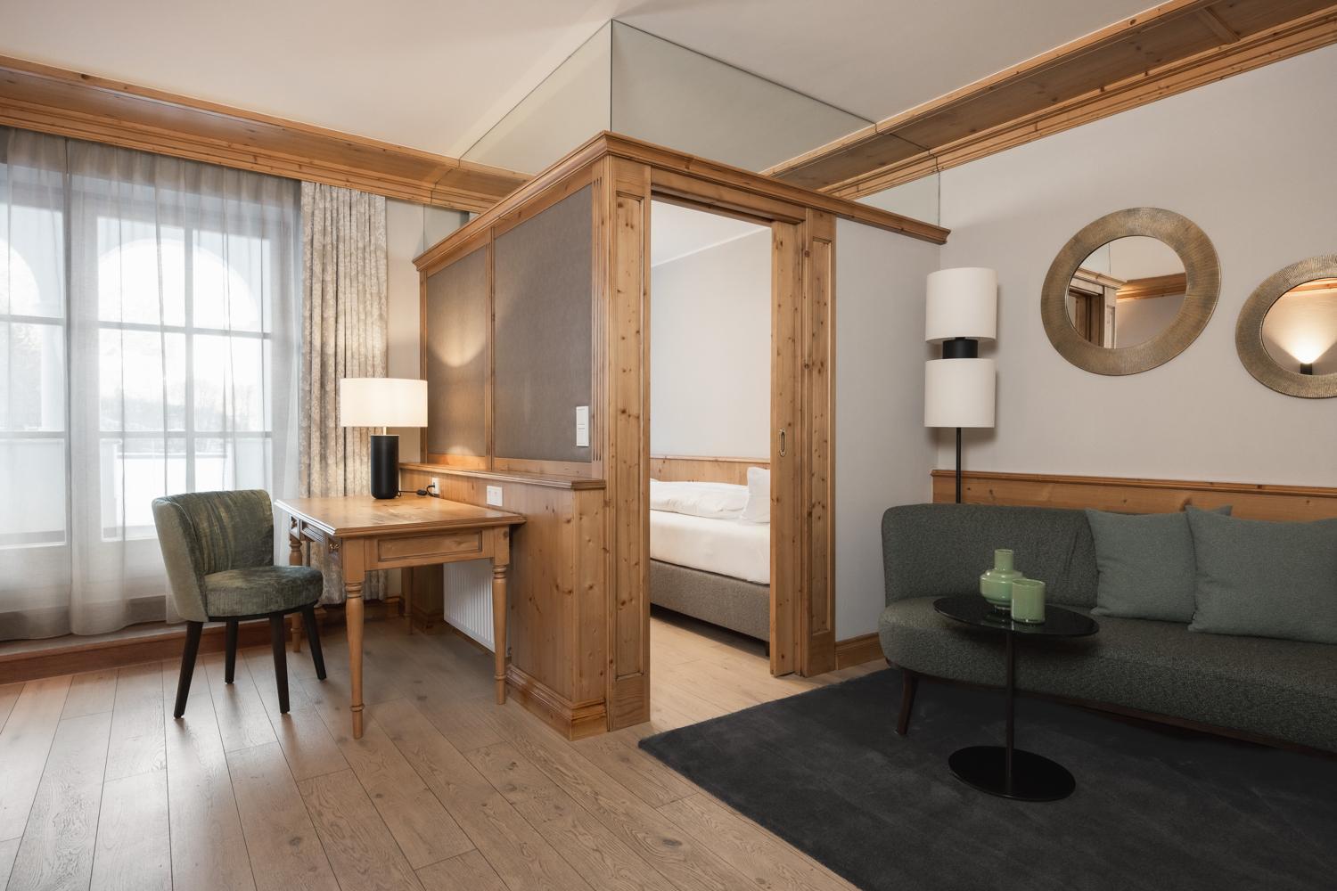 Schlosshotel Фис Экстерьер фото